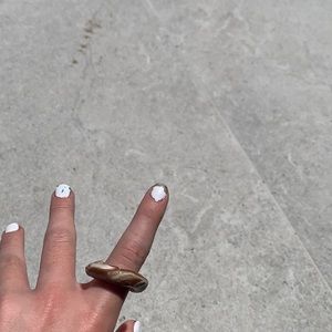 Brown and white marble ring